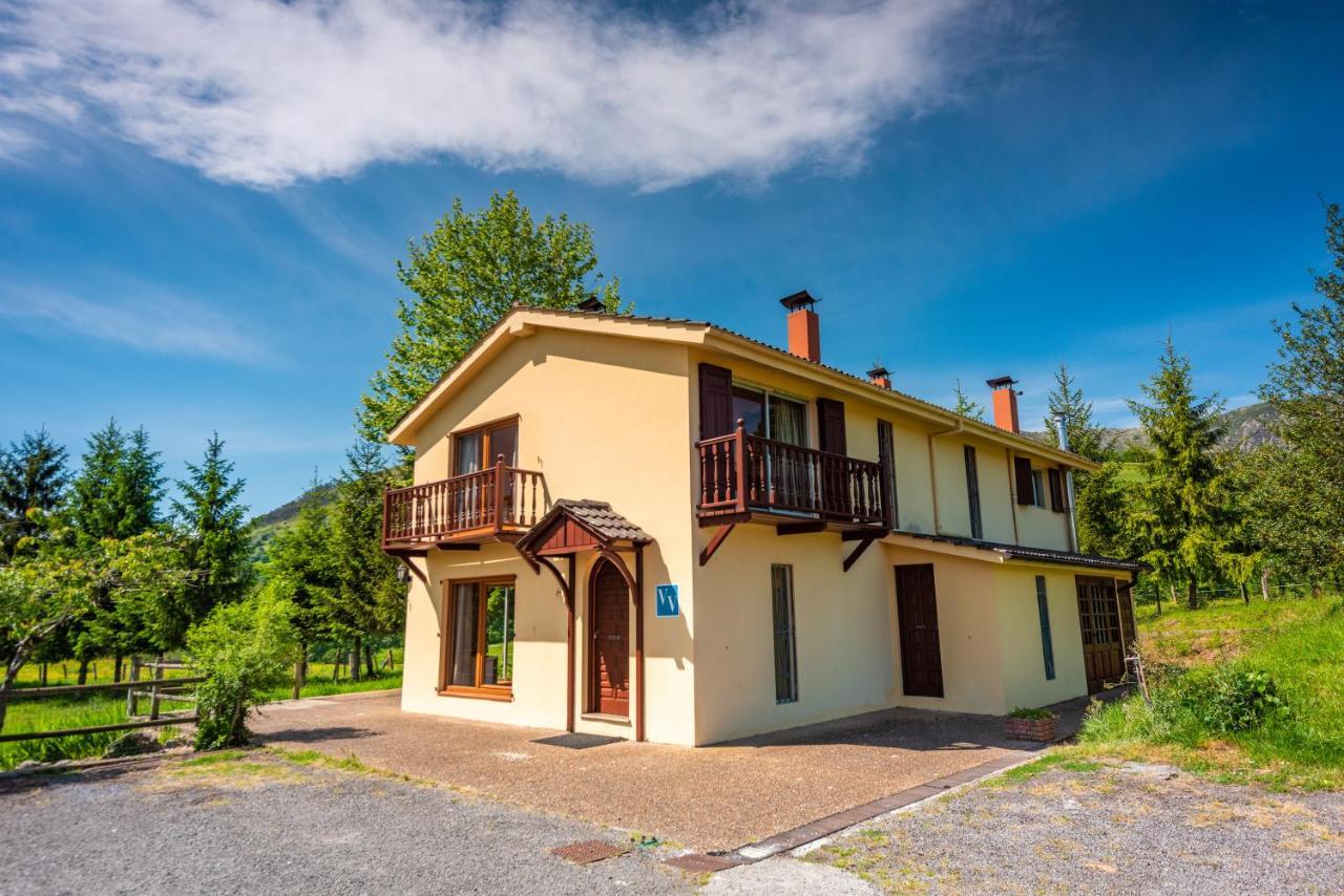 Casa Oriental Guest House Cereceda  Exterior photo